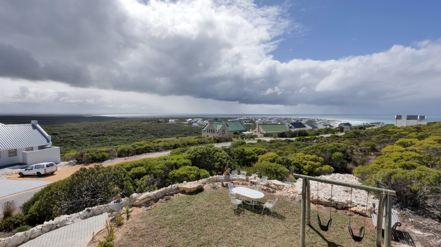 4 Bedroom Property for Sale in Agulhas Western Cape